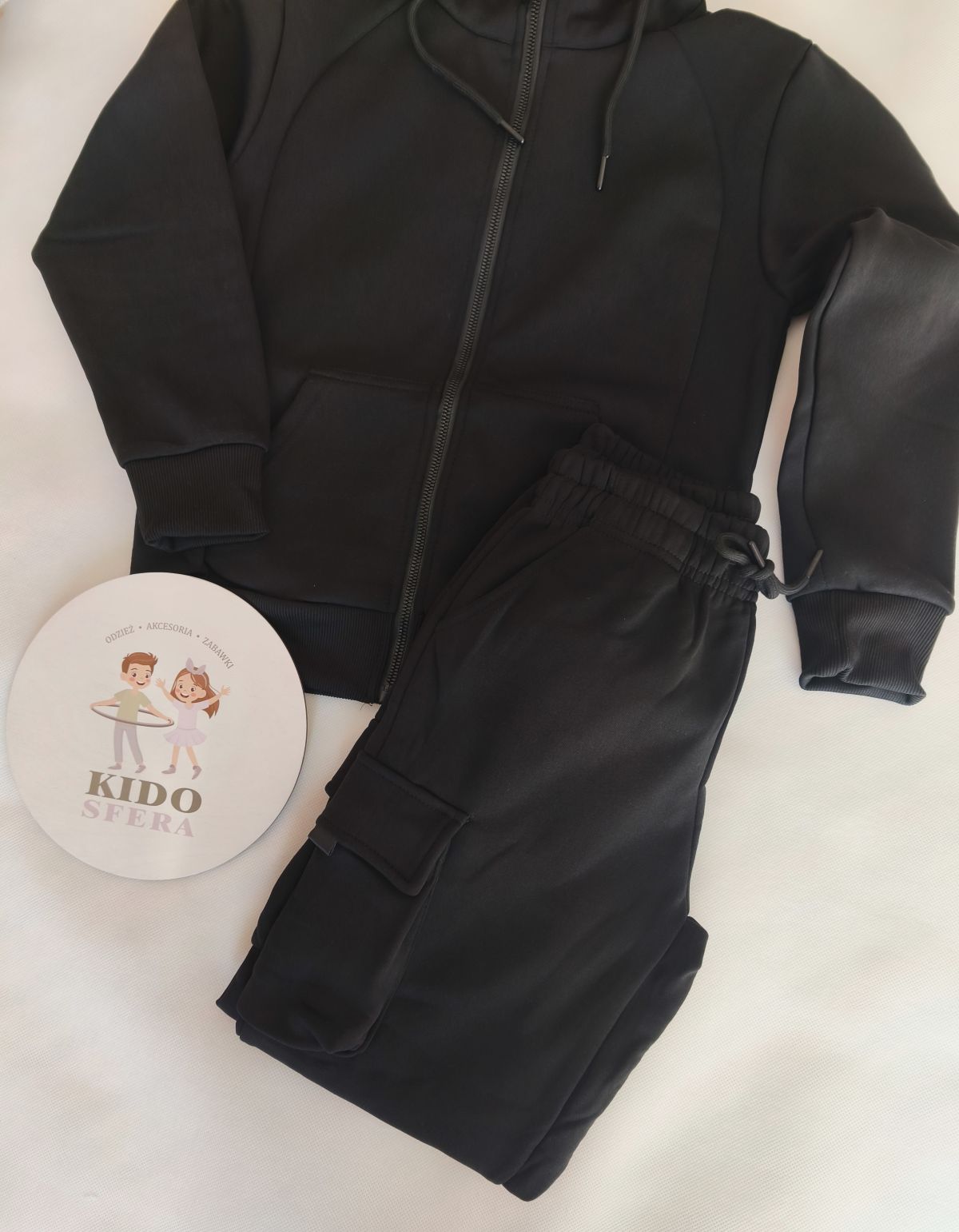 Komplet dresowy - obrazek 2