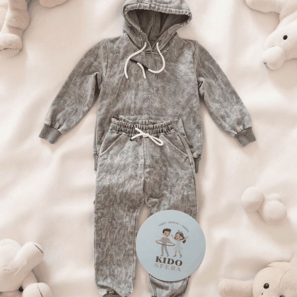 Komplet dekatyzowany dla dziewczynki