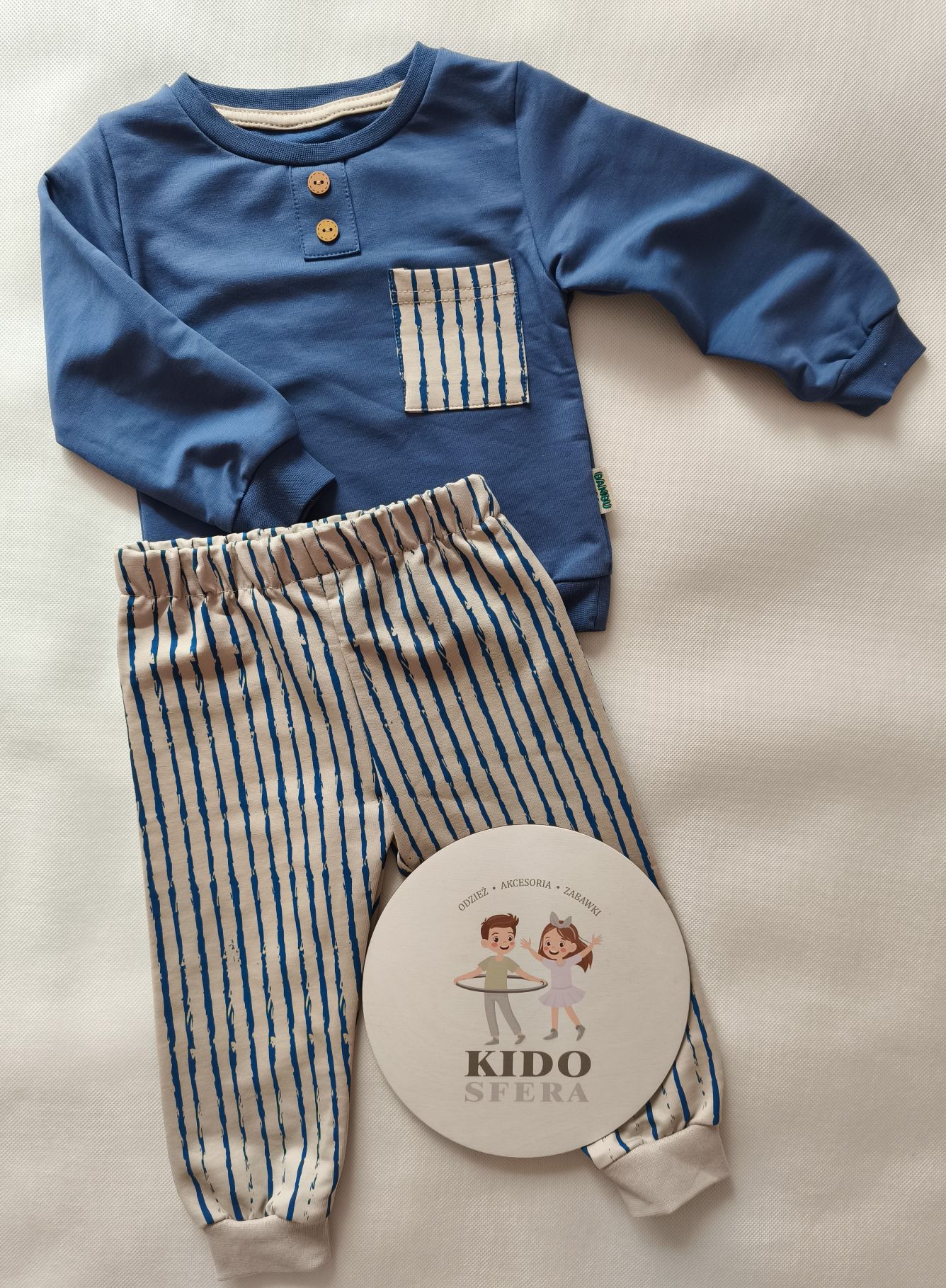 Granatowy komplet dresowy