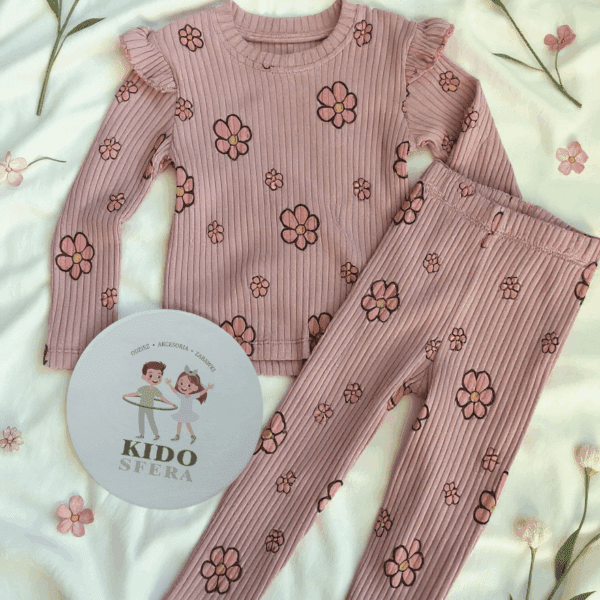 Komplet Róż+ kwiatki